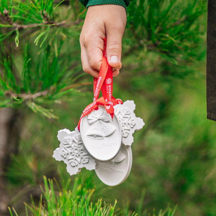 Glocken - Ornamente aus duftendem Ton